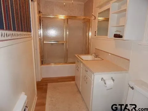 802 Park, Gilmer, TX 75644 photo 16