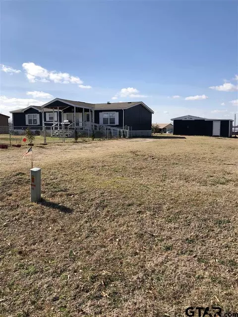 345 Comanche, Quitman, TX 75783 photo 2