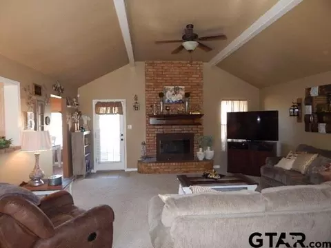 811 Toler Ct, Longview, TX 75604 photo 11