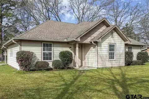 2101 Pine Tree Rd, Longview, TX 75604 photo 2