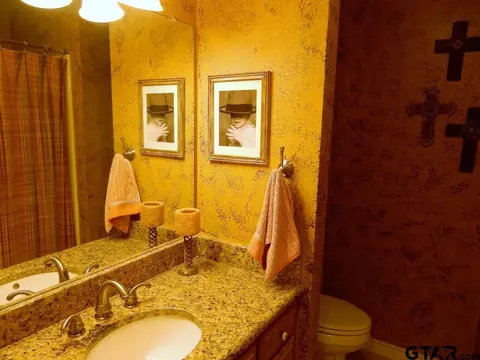 413 Hideaway Ln E, Hideaway, TX 75771 photo 15