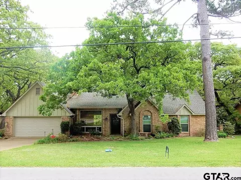 413 Hideaway Ln E, Hideaway, TX 75771 photo 1