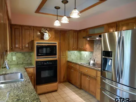 413 Hideaway Ln E, Hideaway, TX 75771 photo 12