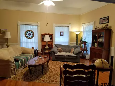 203 E Butler St, Gilmer, TX 75644 photo 18