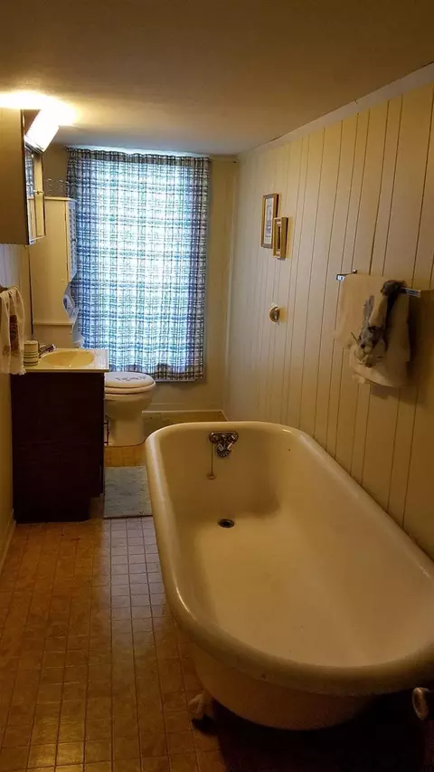 203 E Butler St, Gilmer, TX 75644 photo 21