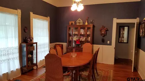 203 E Butler St, Gilmer, TX 75644 photo 17