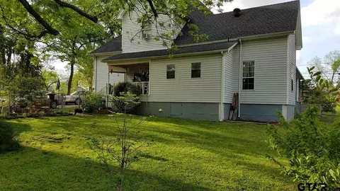 203 E Butler St, Gilmer, TX 75644 photo 23