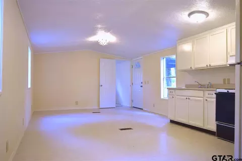 23197 Wateridge Loop, Flint, TX 75762 photo 2