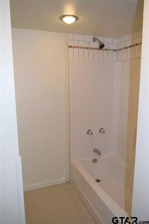23197 Wateridge Loop, Flint, TX 75762 photo 9