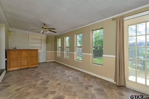 310 E Twilight, Longview, TX 75604 photo 11