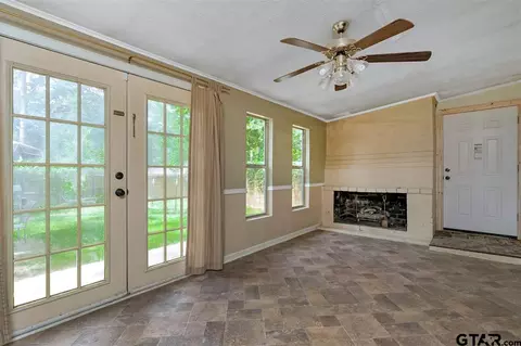 310 E Twilight, Longview, TX 75604 photo 10