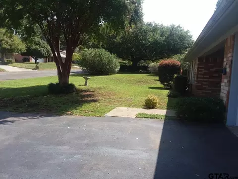1316 Colgate, Longview, TX 75601 photo 4