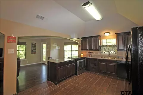 112 Walnut, Terrell, TX 75160 photo 9