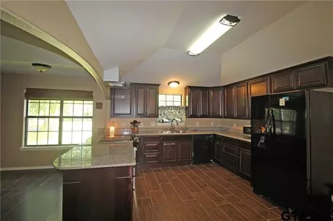 112 Walnut, Terrell, TX 75160 photo 11