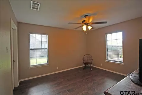 112 Walnut, Terrell, TX 75160 photo 17