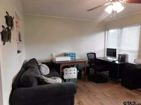 225 Spruce, Van, TX 75790 photo 5