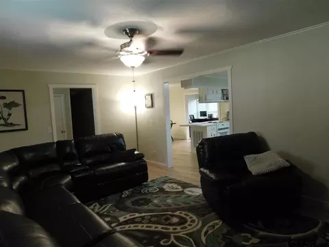 225 Spruce, Van, TX 75790 photo 16