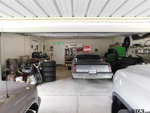 225 Spruce, Van, TX 75790 photo 9