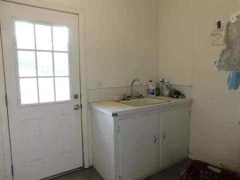 225 Spruce, Van, TX 75790 photo 8