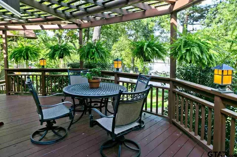 541 Hideaway Ln E, Hideaway, TX 75771 photo 5