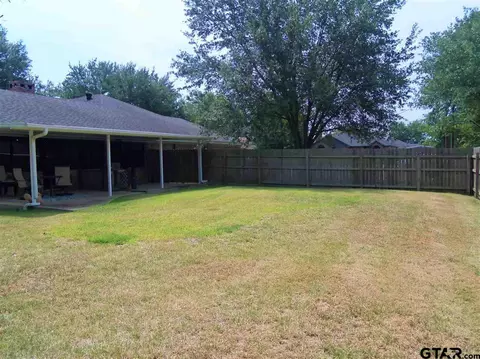 1916 Castlegate, Henderson, TX 75654 photo 26