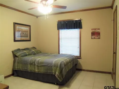 1916 Castlegate, Henderson, TX 75654 photo 18