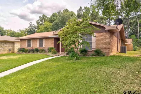 2807 Apache Trl, Tyler, TX 75703 photo 2