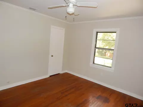 1007 Iris Ln, Gilmer, TX 75644 photo 15
