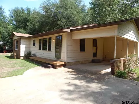 1007 Iris Ln, Gilmer, TX 75644 photo 5