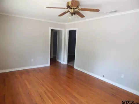 1007 Iris Ln, Gilmer, TX 75644 photo 6
