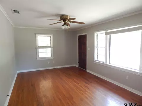 1007 Iris Ln, Gilmer, TX 75644 photo 7