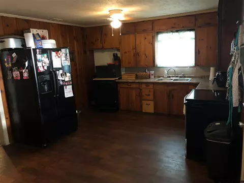 1973 Redmon Rd, Longview, TX 75602 photo 9