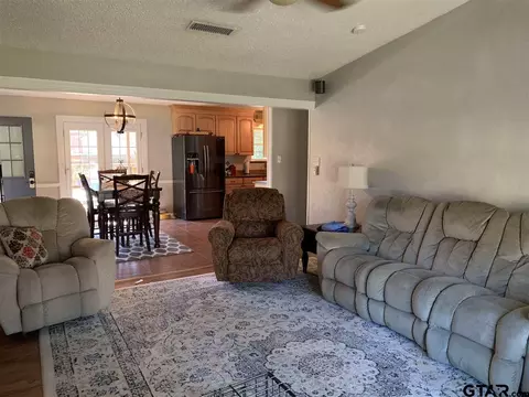 3717 Dowell, Longview, TX 75604 photo 6