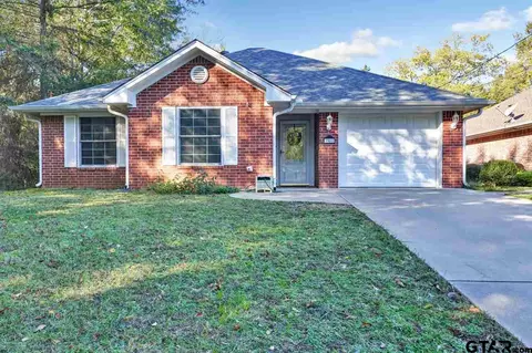 3901 Thomas St, Longview, TX 75605 photo 1