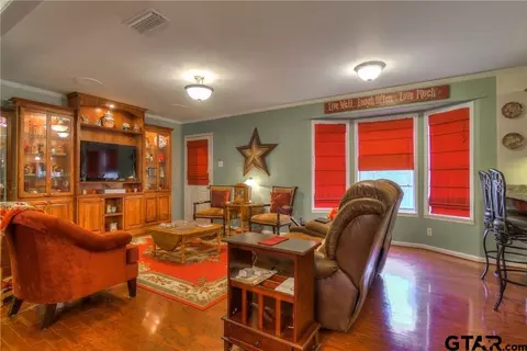 247 Short, Canton, TX 75103 photo 14