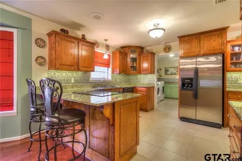 247 Short, Canton, TX 75103 photo 9