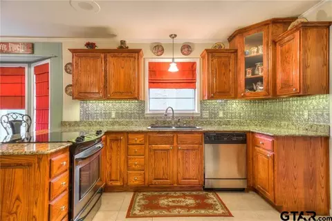 247 Short, Canton, TX 75103 photo 8
