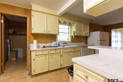 1939 Devine St, Tyler, TX 75701 photo 10