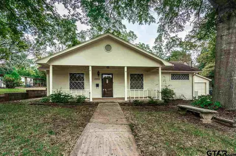 1939 Devine St, Tyler, TX 75701 photo 1
