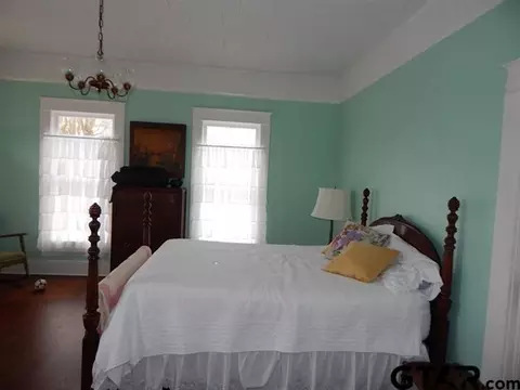 513 E Cass, Gilmer, TX 75645 photo 11