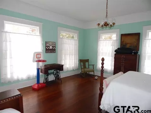 513 E Cass, Gilmer, TX 75645 photo 12