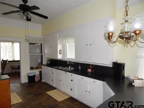 513 E Cass, Gilmer, TX 75645 photo 18