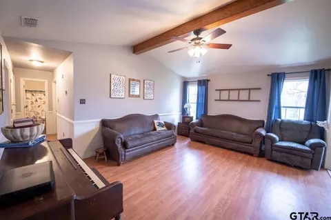 299 E Mockingbird, Alba, TX 75410 photo 6