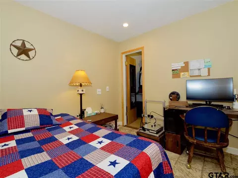 615 Hideaway Ln E, Hideaway, TX 75771 photo 29