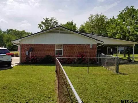 607 Christopher, Quitman, TX 75783 photo 4