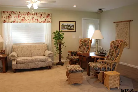 108 County Road 3363, Emory, TX 75440 photo 4