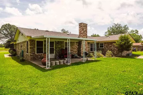 569 N Palm, Van, TX 75790 photo 26