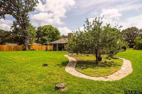 569 N Palm, Van, TX 75790 photo 24