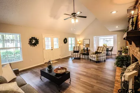 405 Hideaway Ln E, Hideaway, TX 75771 photo 14