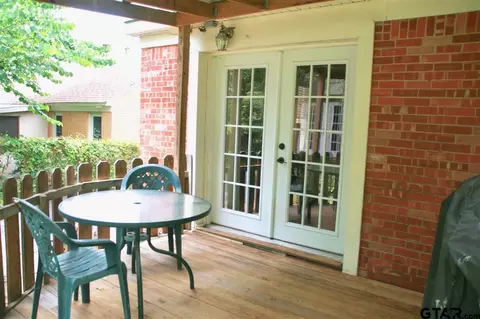 225 E Rix St, Tyler, TX 75701 photo 37